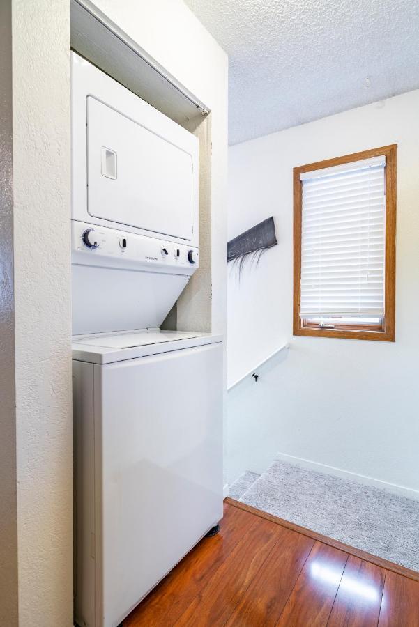 Polar Bear Den Apartment แองเคอเรจ ภายนอก รูปภาพ