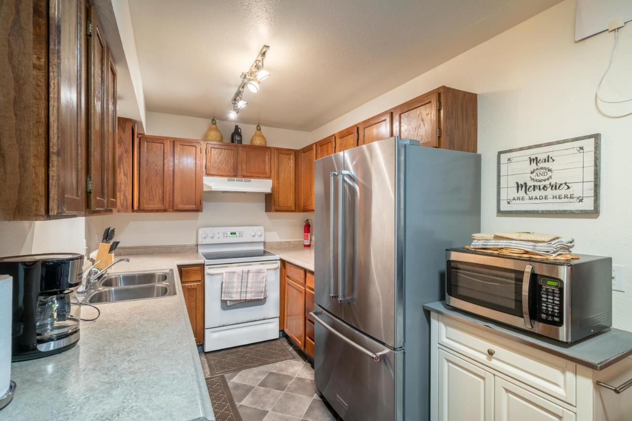 Polar Bear Den Apartment แองเคอเรจ ภายนอก รูปภาพ